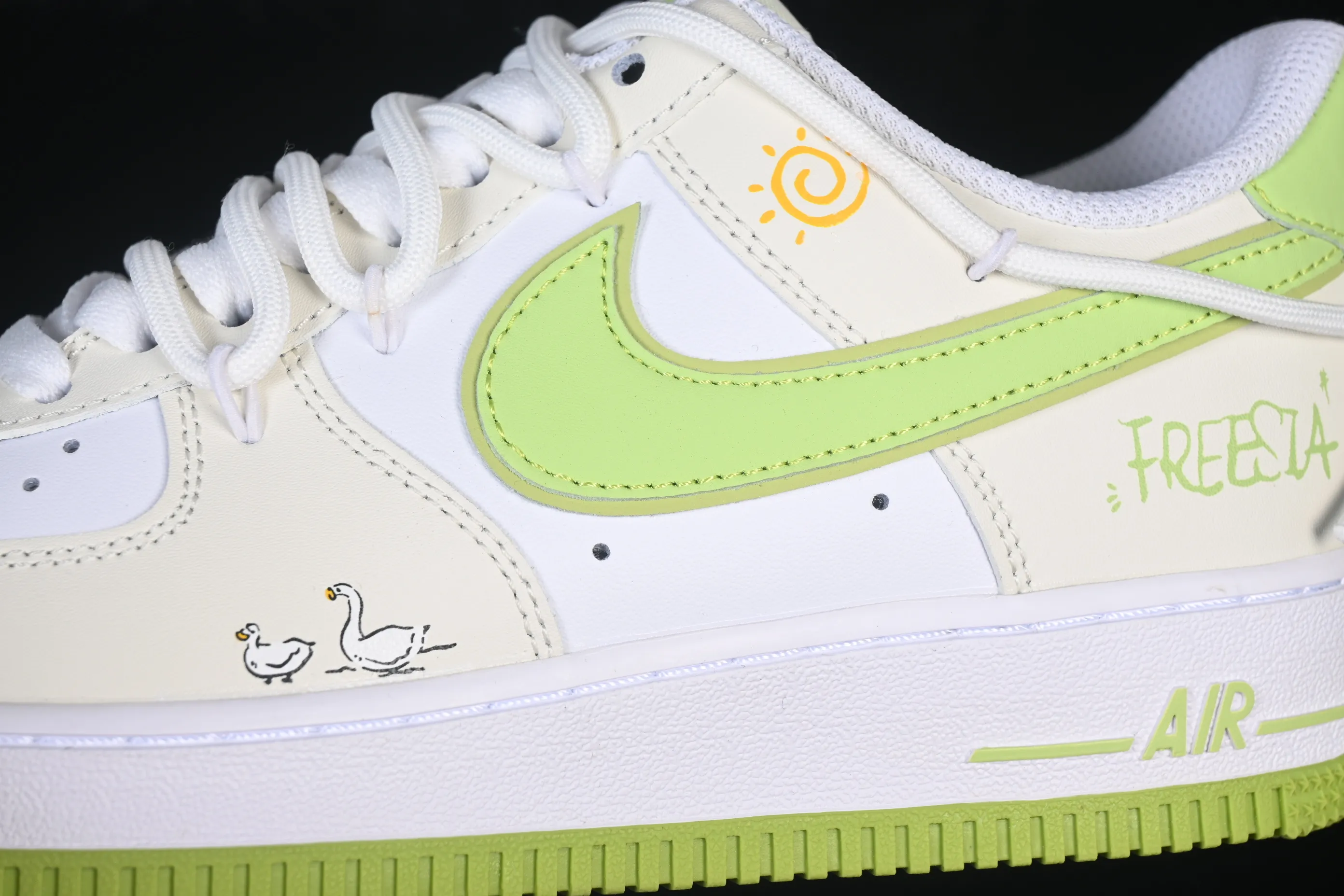 All Categories Nk Air Force 1 Air Force Series Nk Air Force 1 Low Air Force Low Nike Air Force 1'07 Low Coconut Green Milk Cover Air Force One Low Casual Sneakers YY2024-315